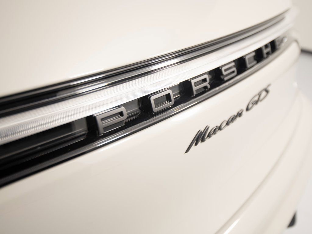 New 2026 Porsche Macan GTS image 49