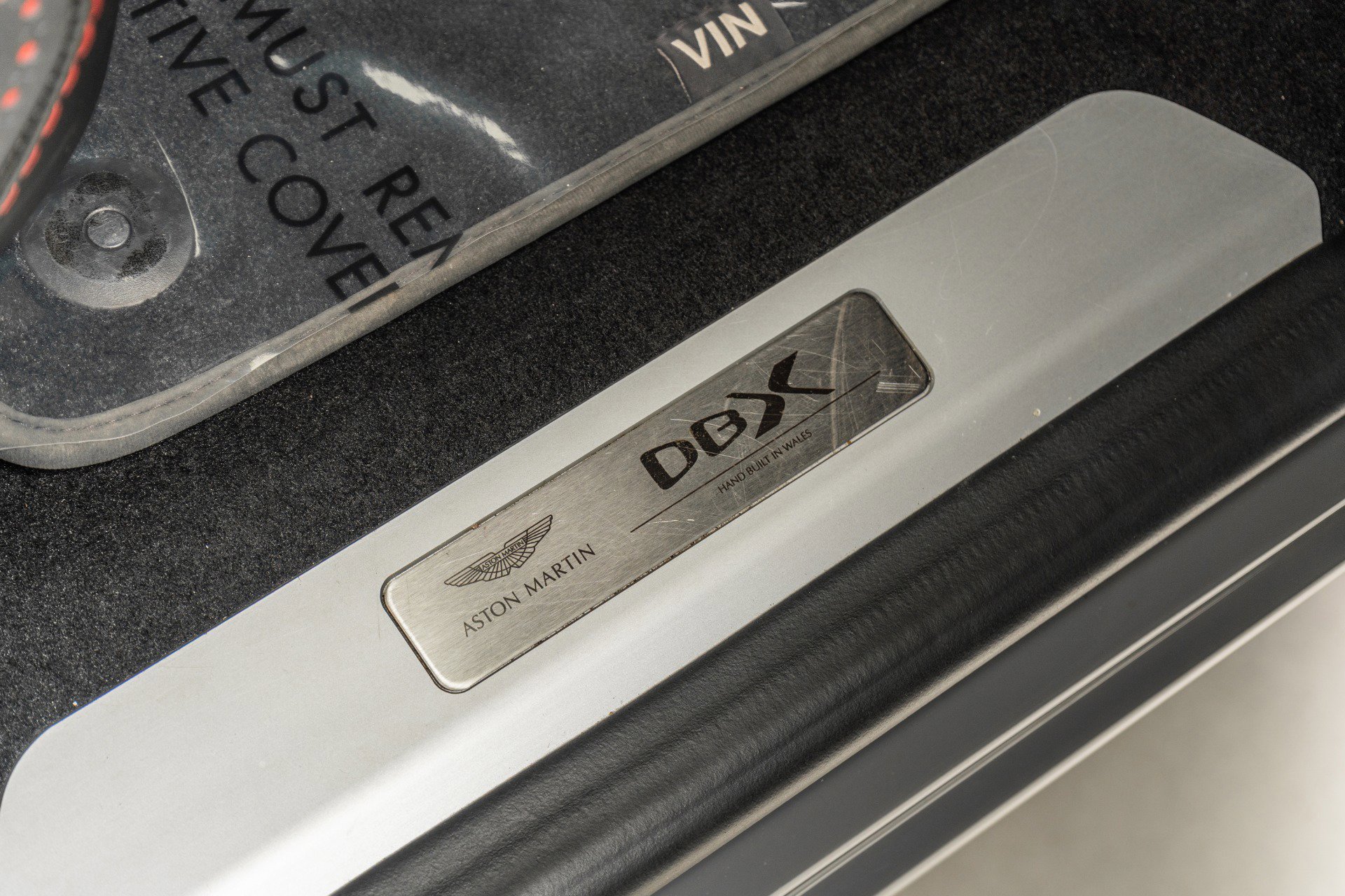 Used 2021 Aston Martin DBX image 31