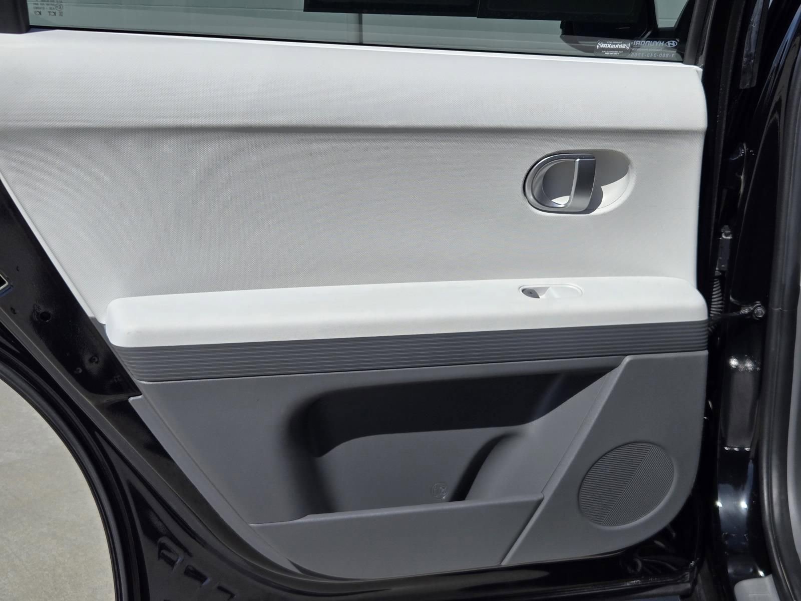 Used 2024 Hyundai Ioniq 5 SEL image 27