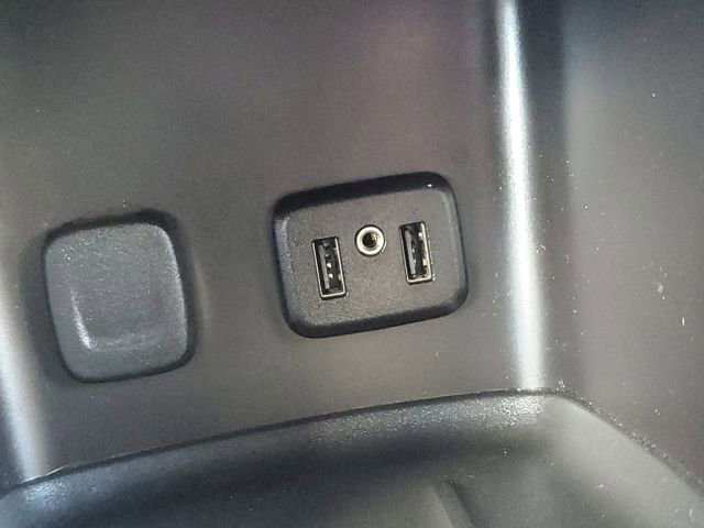 Used 2018 GMC Acadia SLE image 20