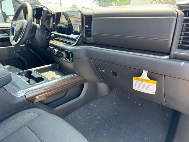 New 2026 Chevrolet Silverado 2500 LT w/ All Star Edition AWD/4WD image 6