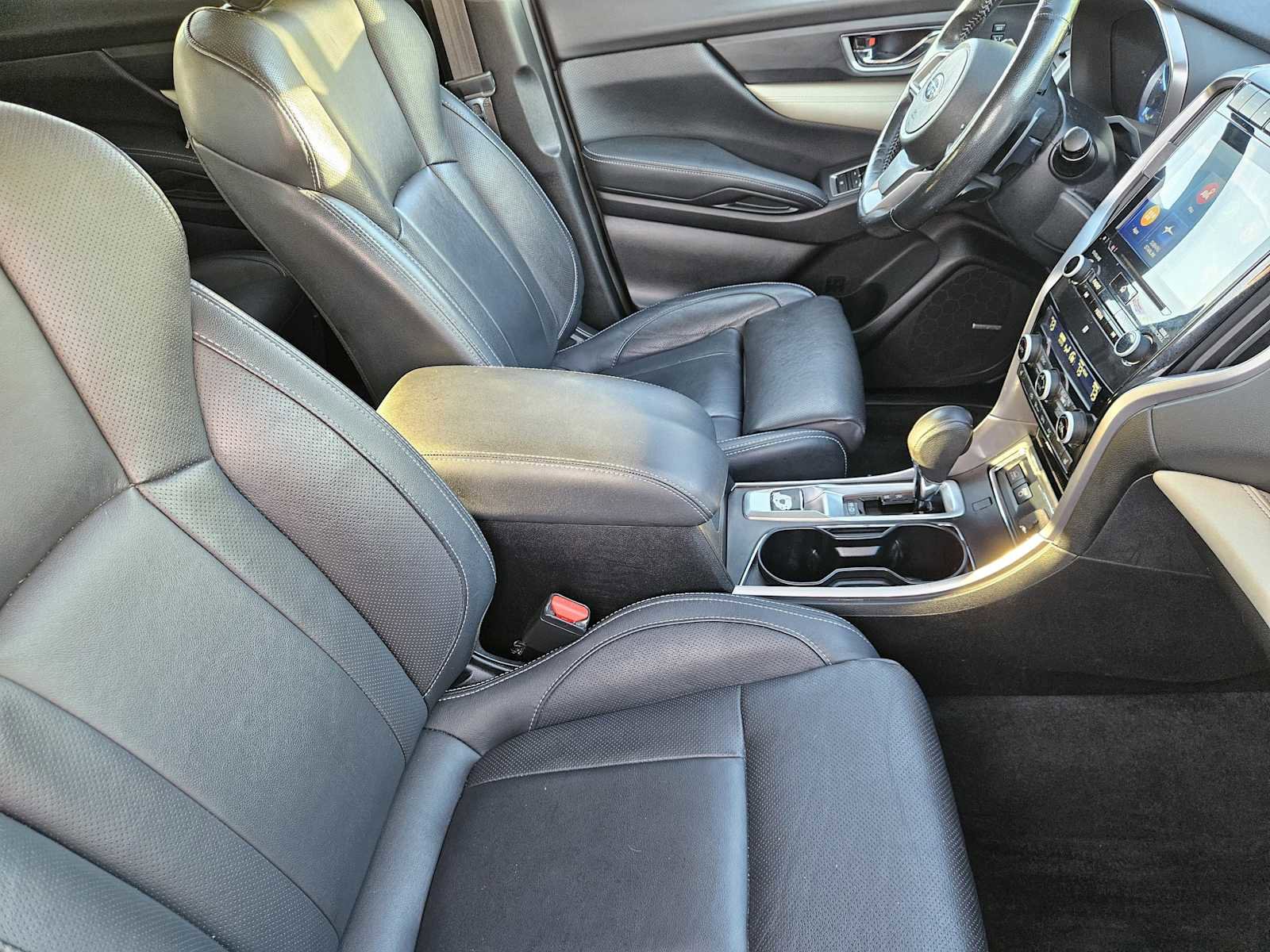 Used 2022 Subaru Ascent Limited w/ Technology Package image 13