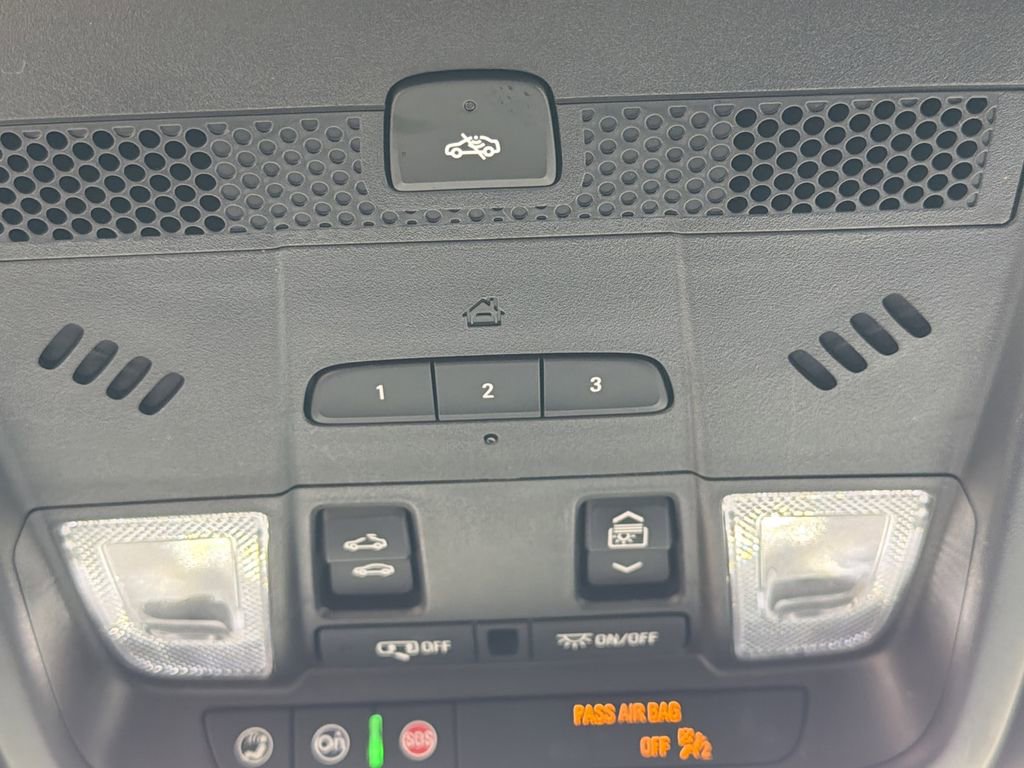 Used 2023 Cadillac XT6 Premium Luxury image 36