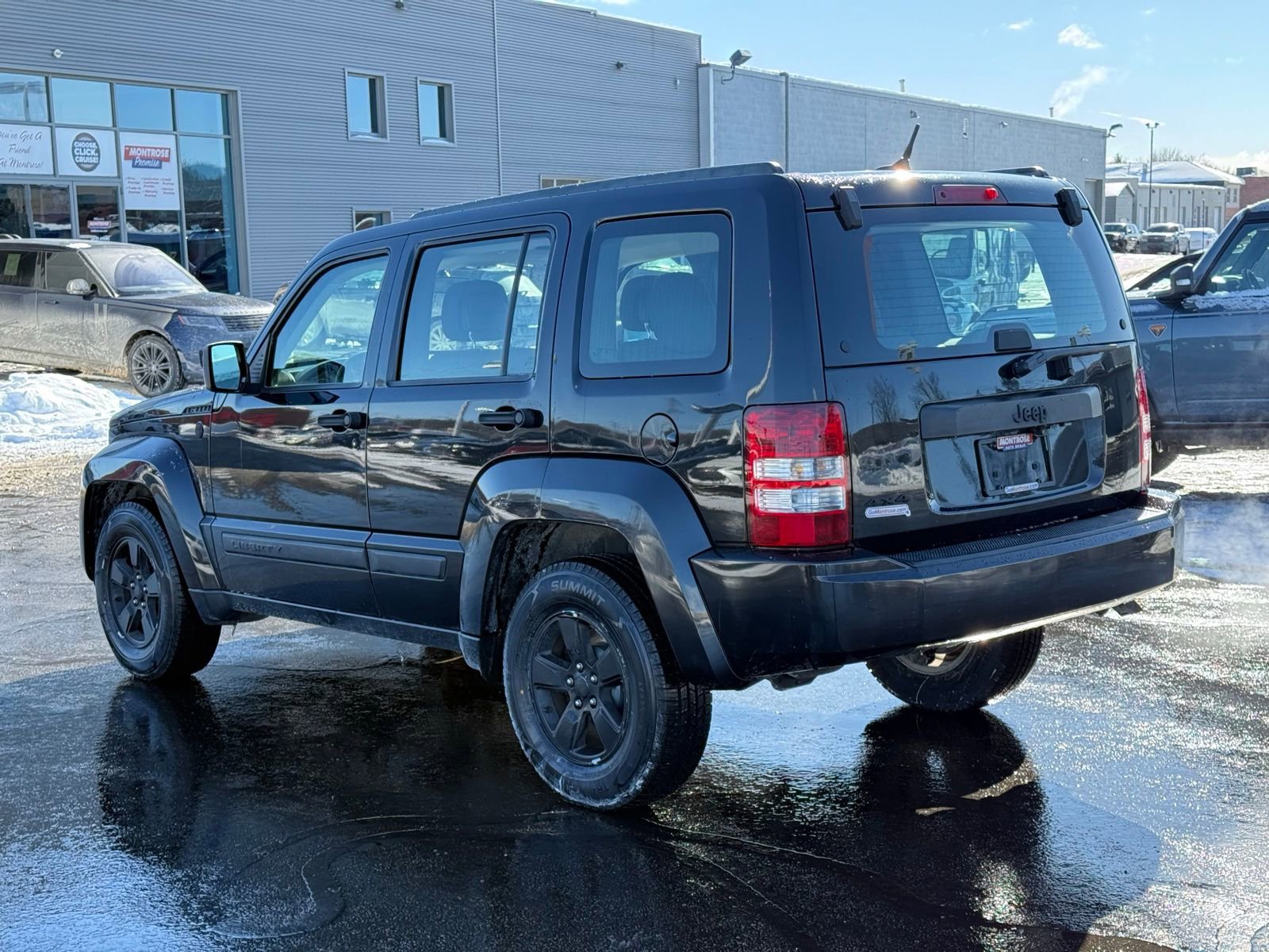 Used 2011 Jeep Liberty Sport image 5
