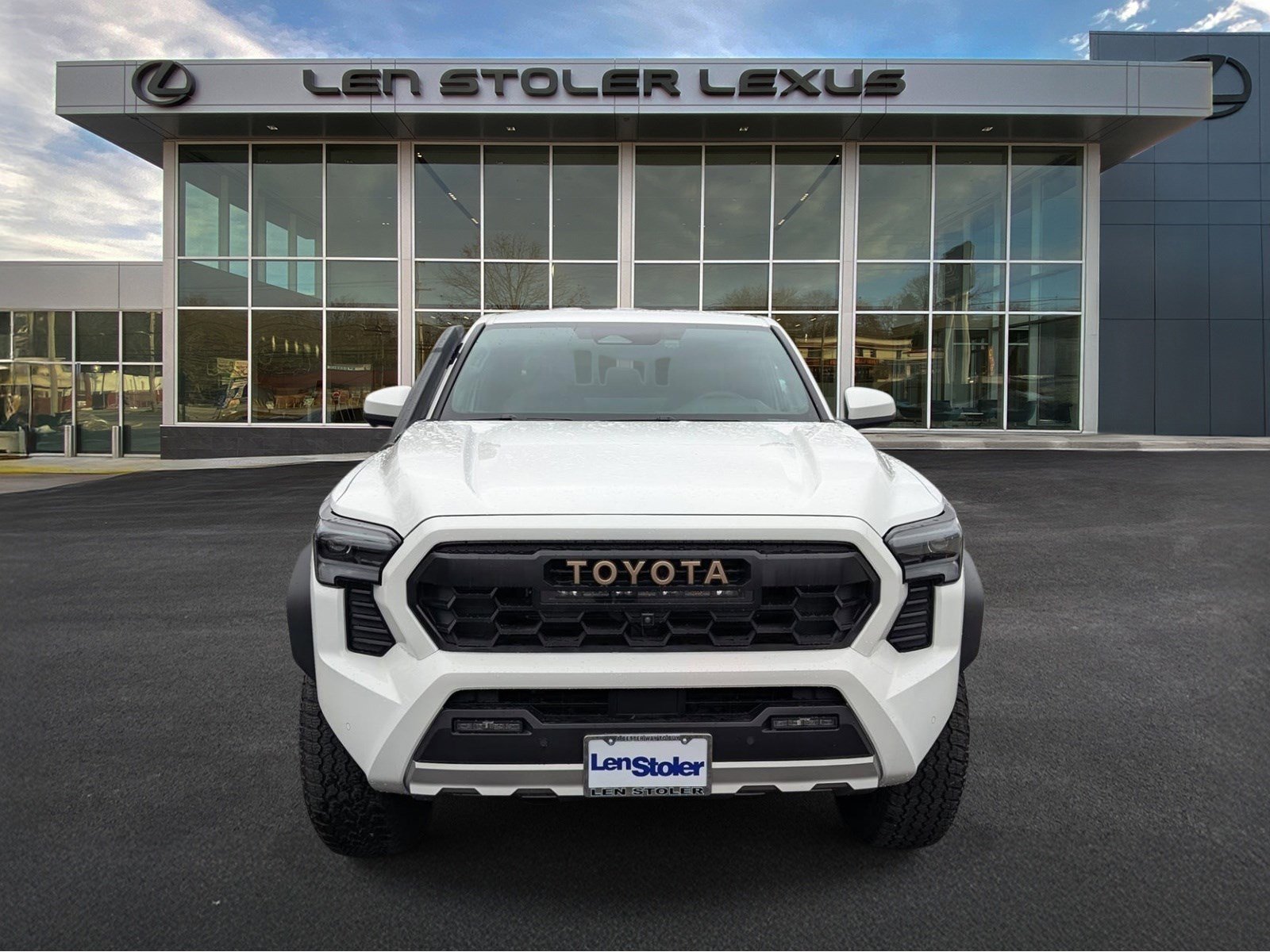 Used 2024 Toyota Tacoma 4x4 Double Cab Hybrid image 8