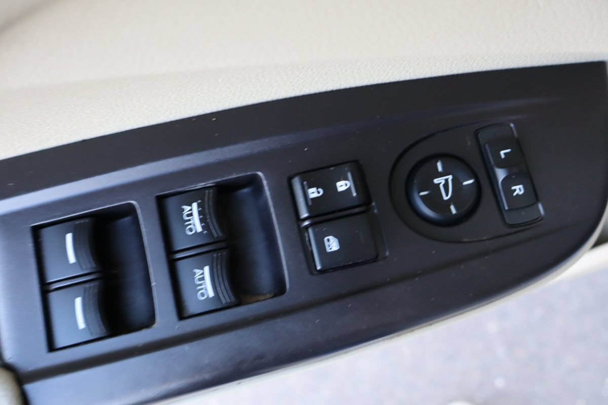 Used 2014 Acura RDX w/ Technology Package AWD/4WD image 27