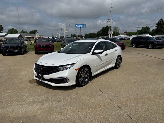 Used 2019 Honda Civic Touring image 3