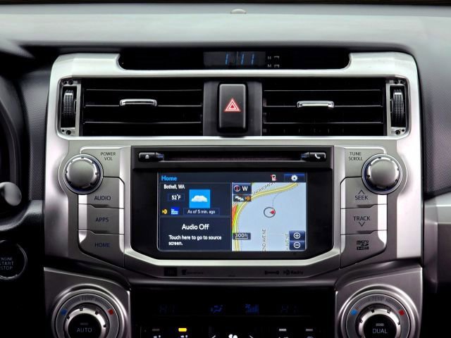 Used 2019 Toyota 4Runner Limited image 18