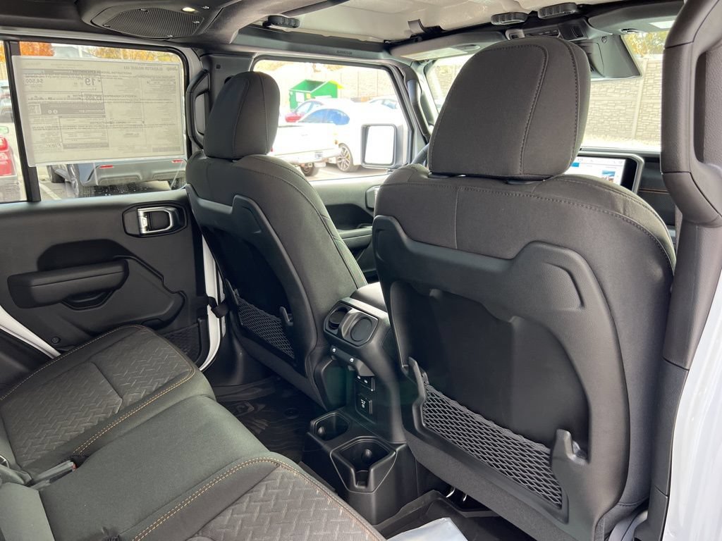New 2026 Jeep Gladiator Mojave AWD/4WD image 23