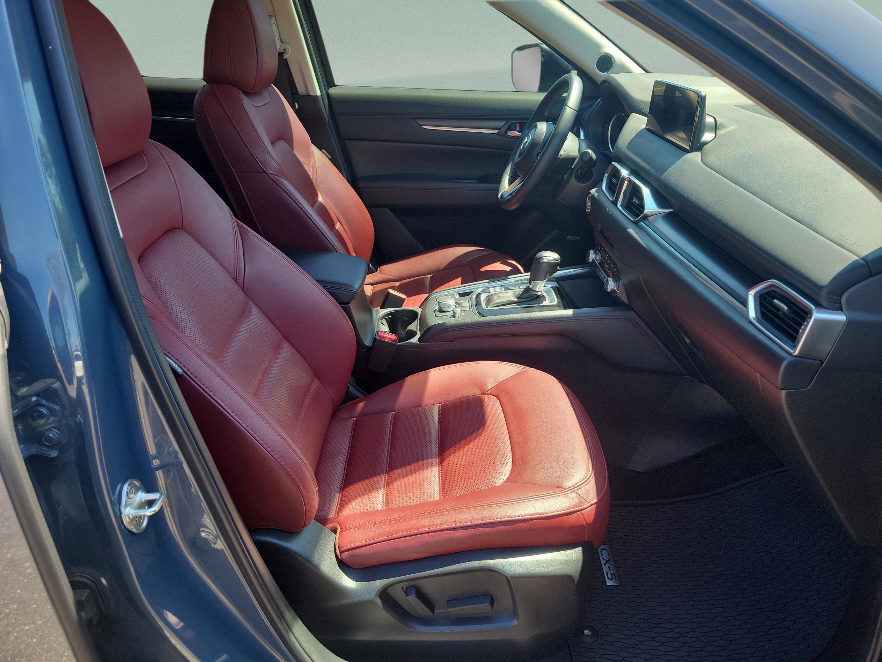 Used 2023 MAZDA CX-5 Carbon Edition image 19