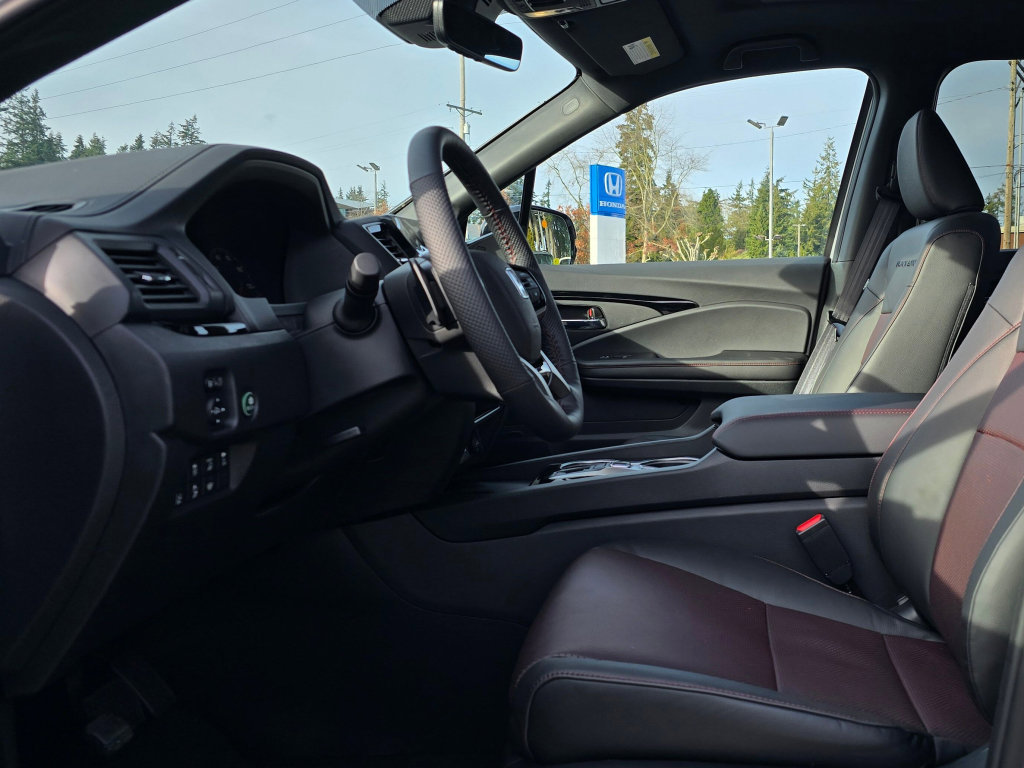 New 2026 Honda Ridgeline Black Edition image 14