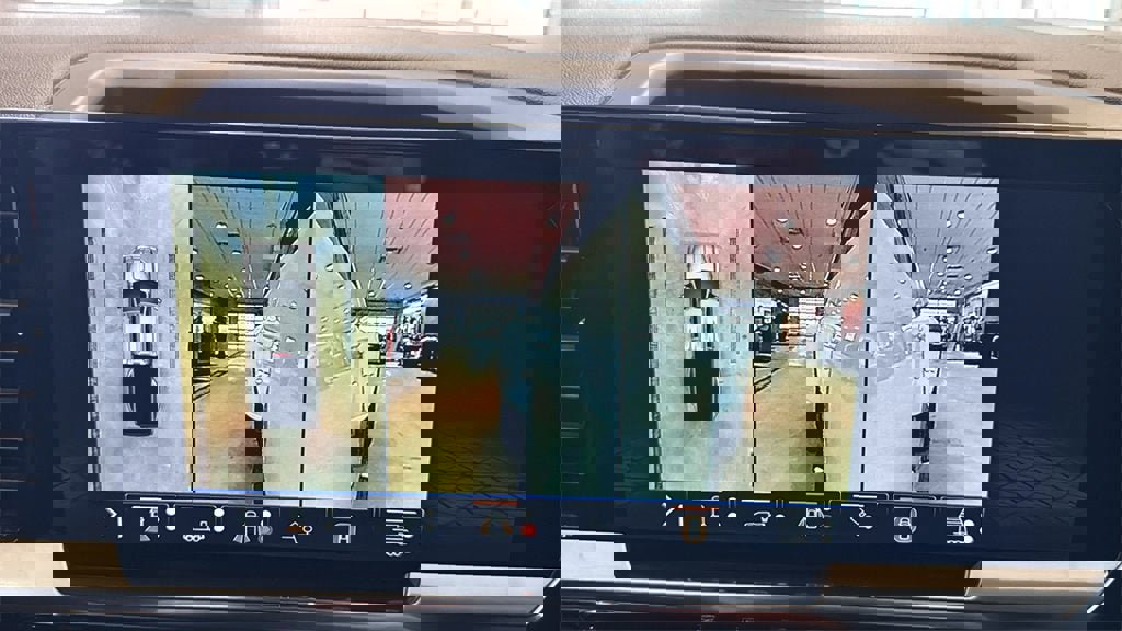 New 2026 GMC Sierra 3500 SLE w/ SLE Value Package image 38