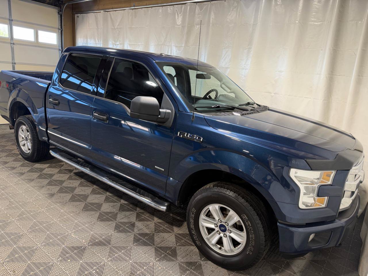 Used 2016 Ford F150 XLT AWD/4WD image 10