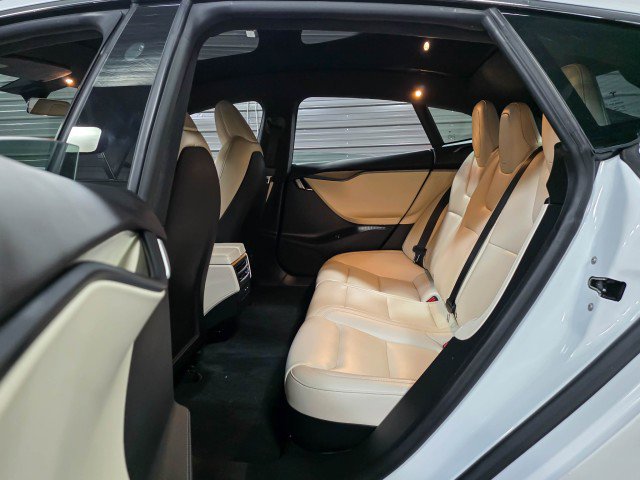 Used 2020 Tesla Model S Performance image 15