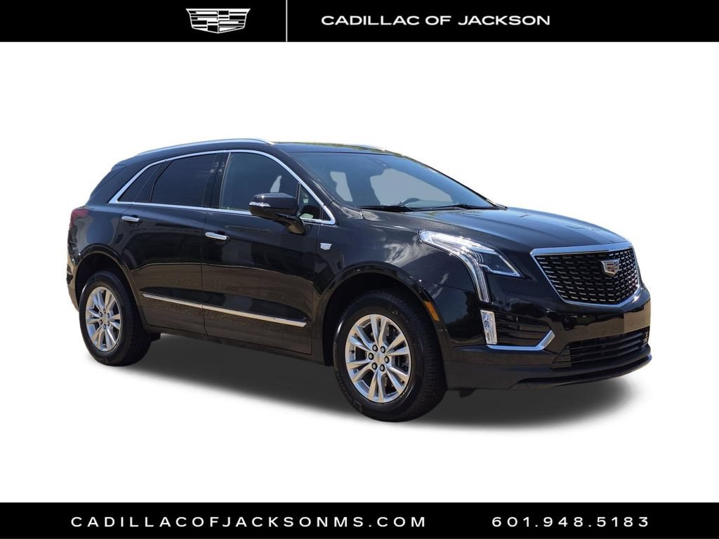 Certified 2025 Cadillac XT5 Luxury FWD image 3
