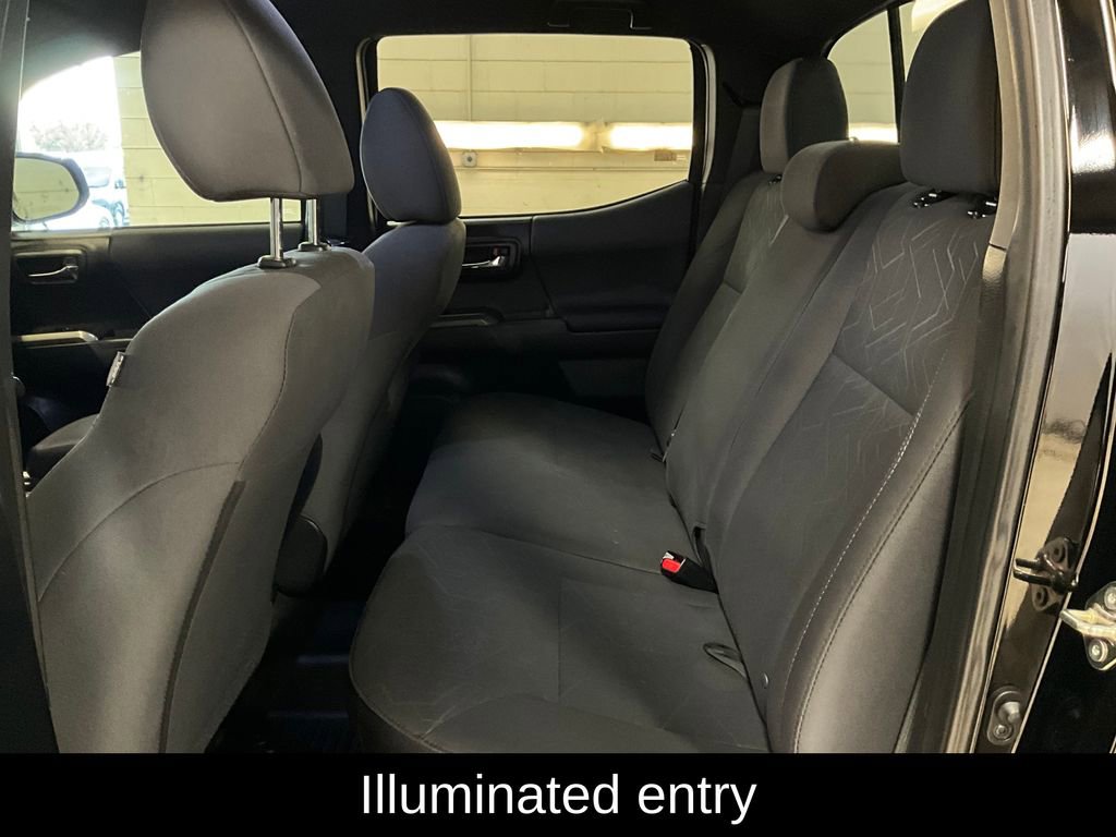 Used 2016 Toyota Tacoma TRD Off-Road image 14