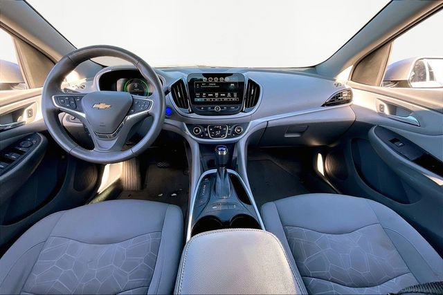 Used 2017 Chevrolet Volt LT w/ Comfort Package image 7