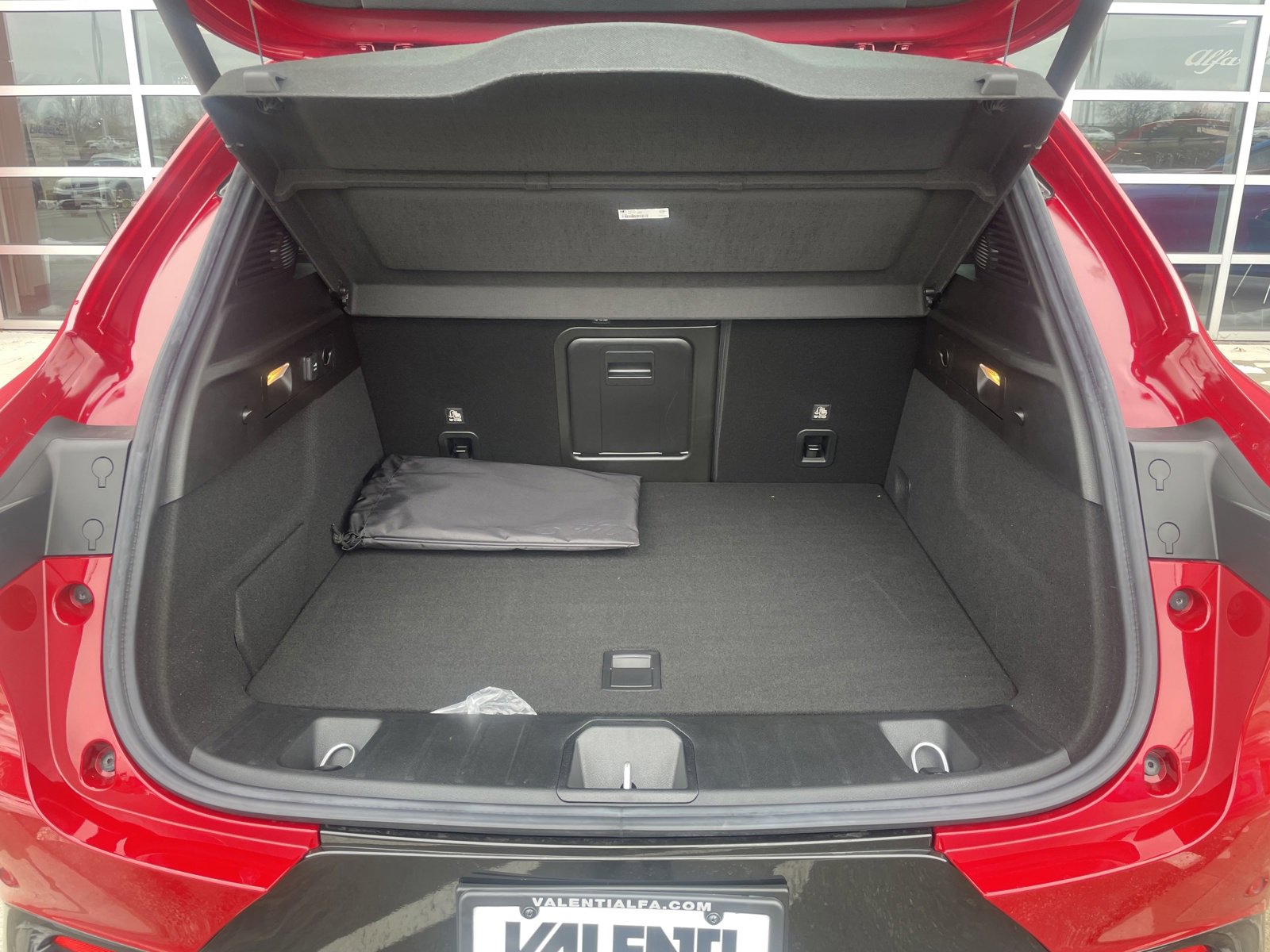 New 2024 Alfa Romeo Tonale Veloce w/ Active Assist Package image 10