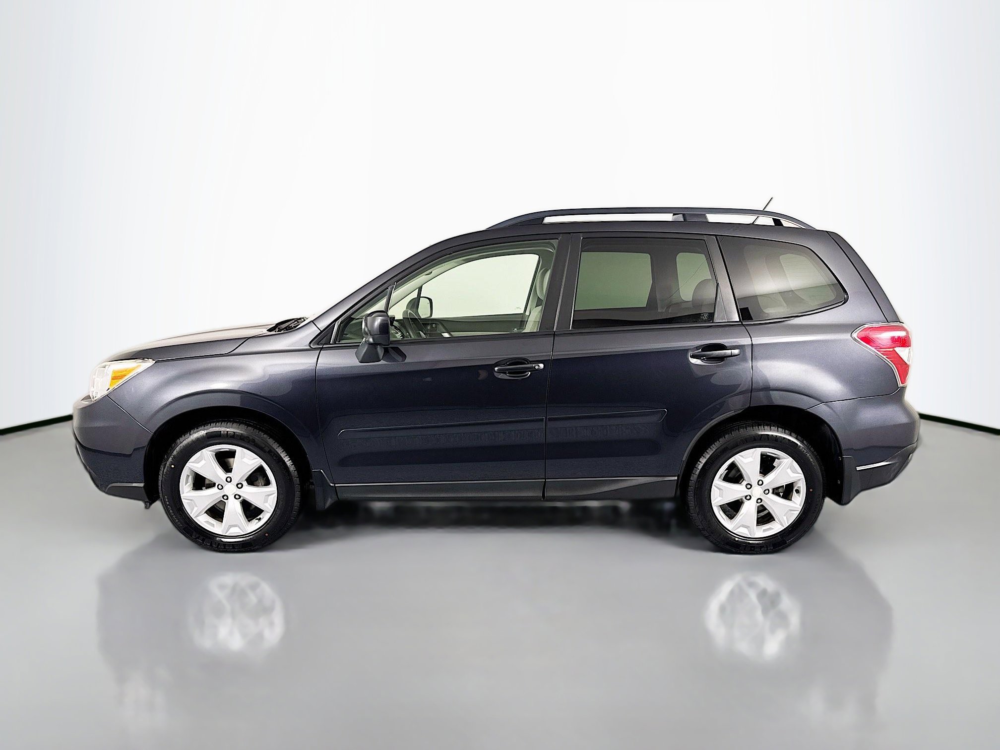 Used 2015 Subaru Forester 2.5i Premium image 8