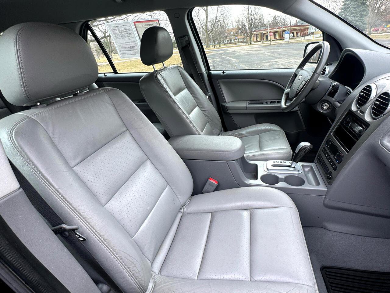 Used 2006 Ford Freestyle SEL image 30