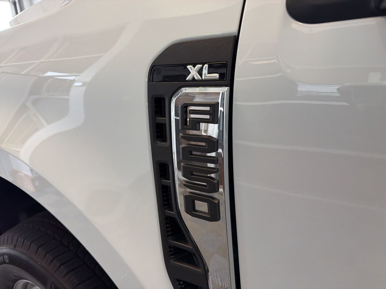 Used 2024 Ford F250 XL image 10