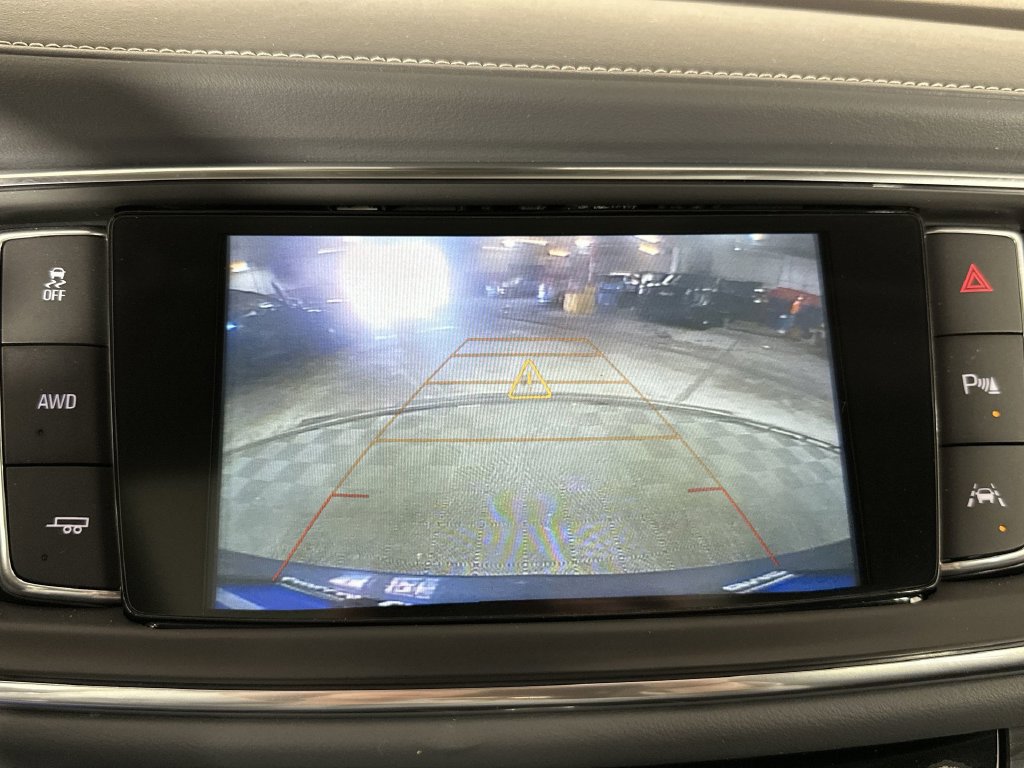 Used 2018 Buick Enclave Premium w/ Experience Buick Package AWD/4WD image 18