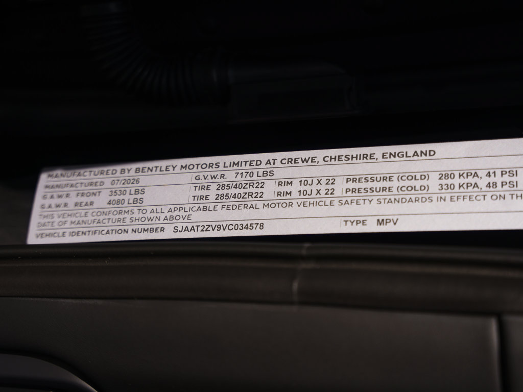 New 2027 Bentley Bentayga AWD/4WD image 43