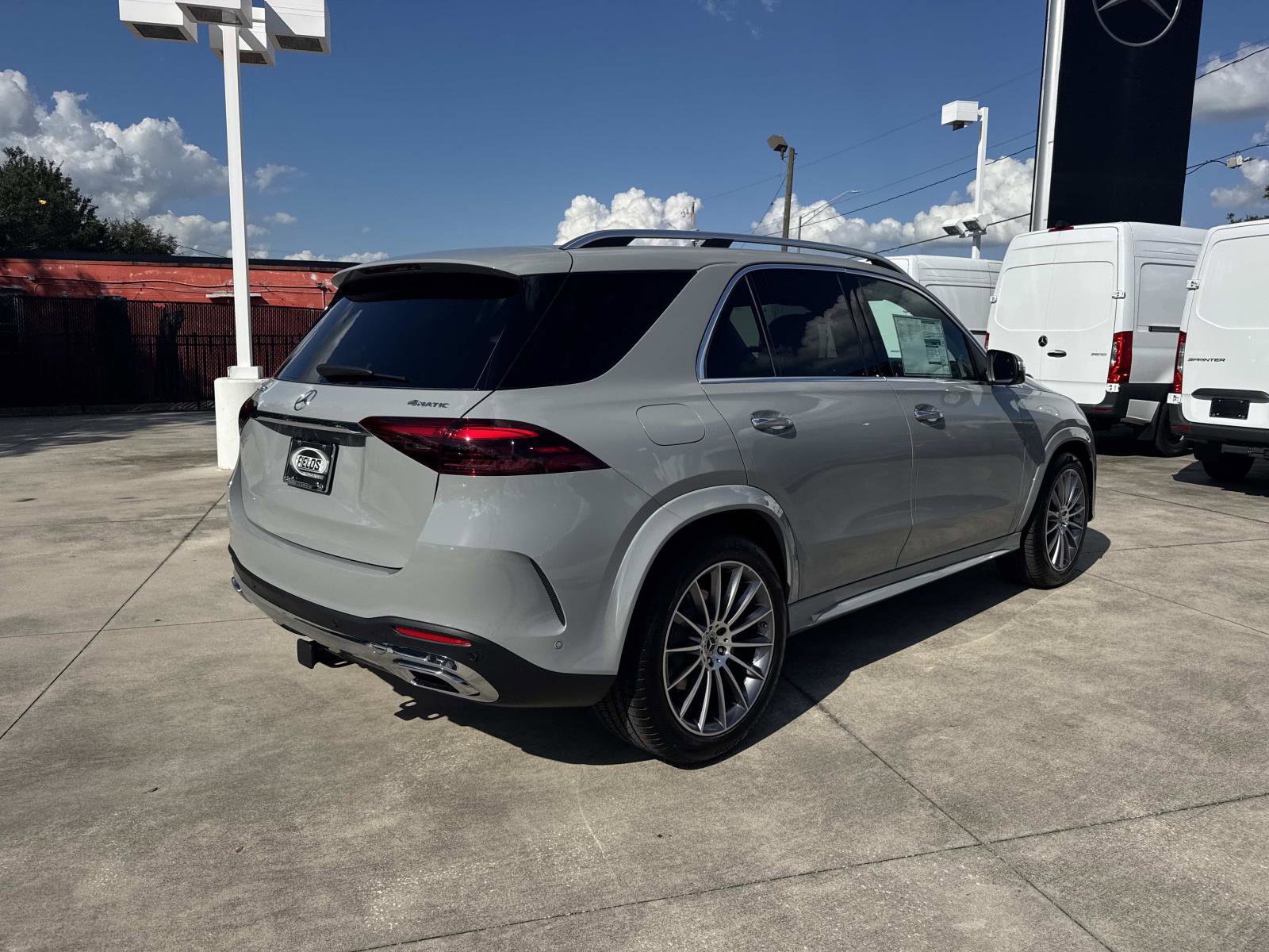 New 2026 Mercedes-Benz GLE 450 4MATIC image 3