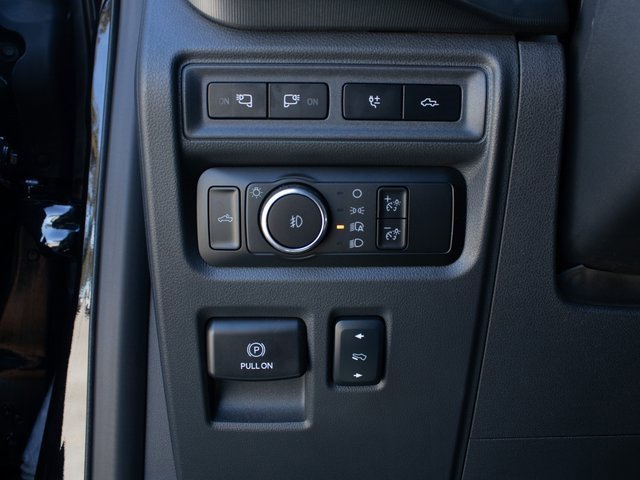 Used 2024 Ford F150 Platinum w/ Equipment Group 702A High image 10