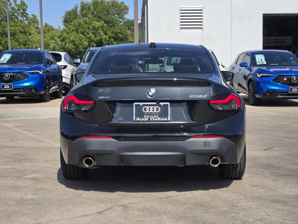 Used 2023 BMW 230i xDrive Coupe w/ Premium Package AWD/4WD image 9