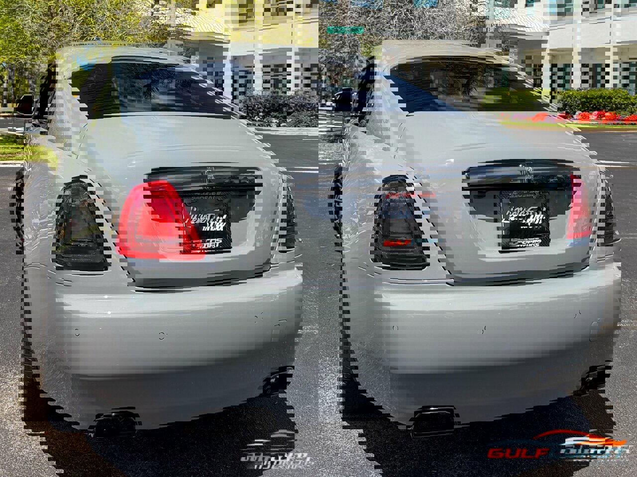 Used 2018 Rolls-Royce Wraith image 52