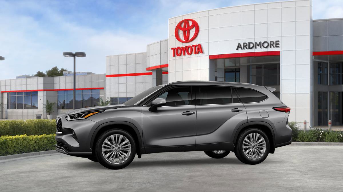 New 2026 Toyota Highlander Platinum image 22