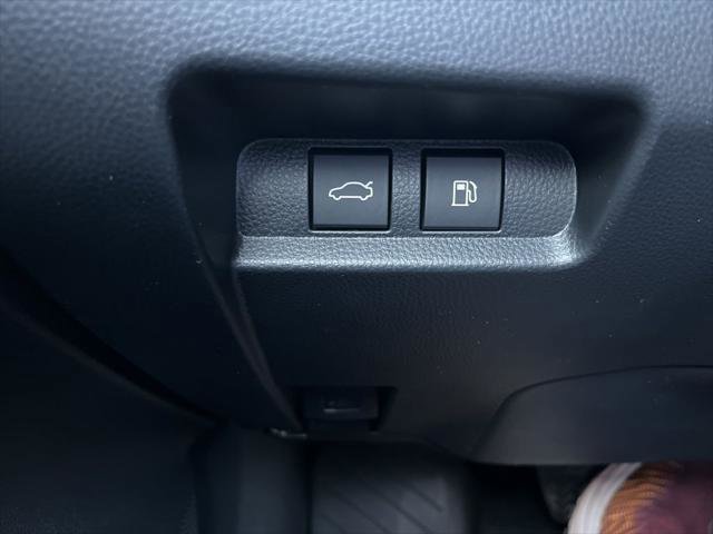 Certified 2026 Toyota Crown Platinum AWD/4WD image 17