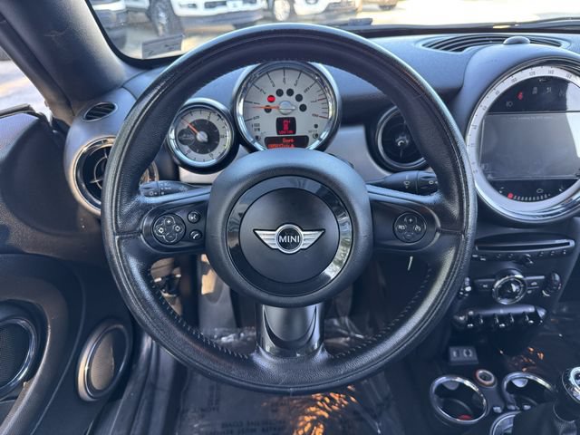 Used 2013 MINI Cooper Roadster FWD image 17