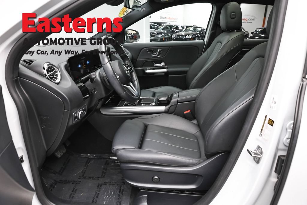Used 2023 Mercedes-Benz GLA 250 4MATIC w/ Premium Package image 14