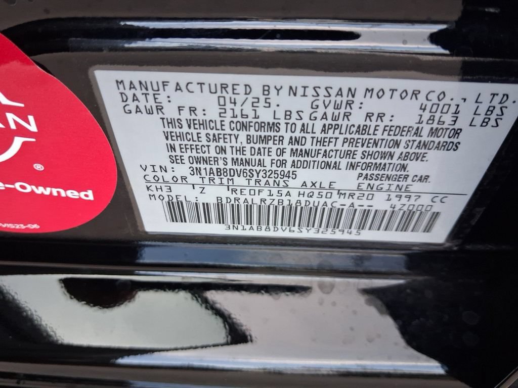 Used 2025 Nissan Sentra SR w/ Midnight Edition FWD image 30