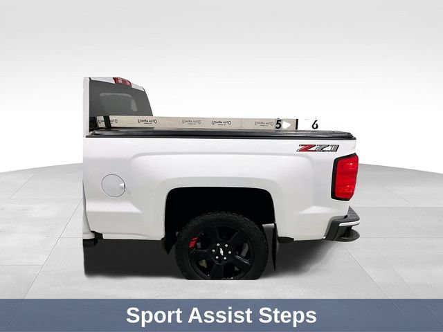 Used 2018 Chevrolet Silverado 1500 LT w/ Redline Edition AWD/4WD image 48