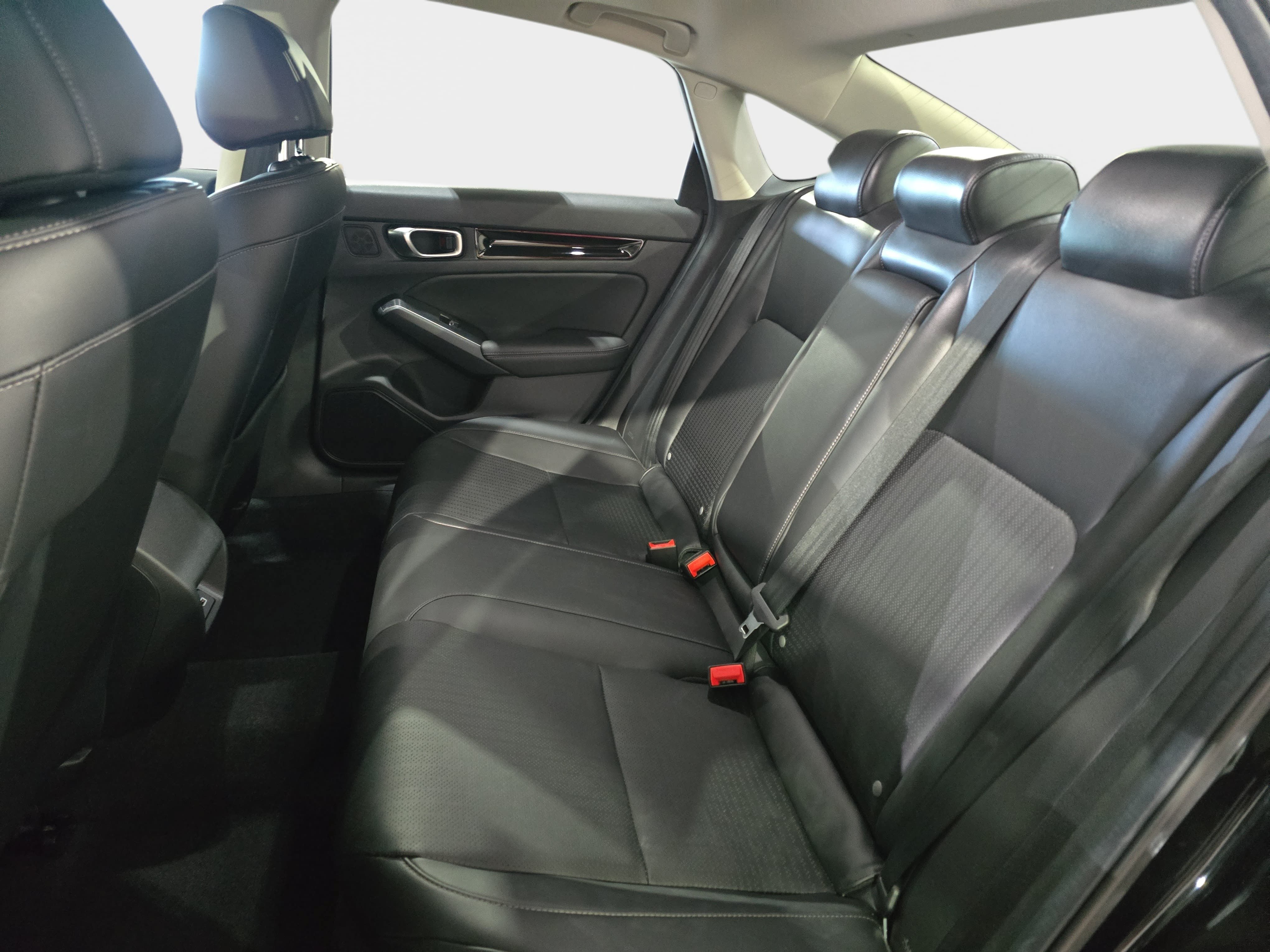 Certified 2024 Honda Civic Touring image 11