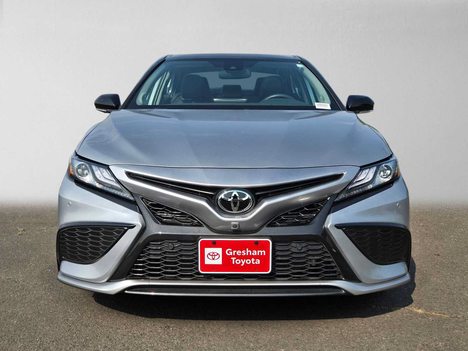 Used 2024 Toyota Camry XSE w/ Navigation Package FWD image 9