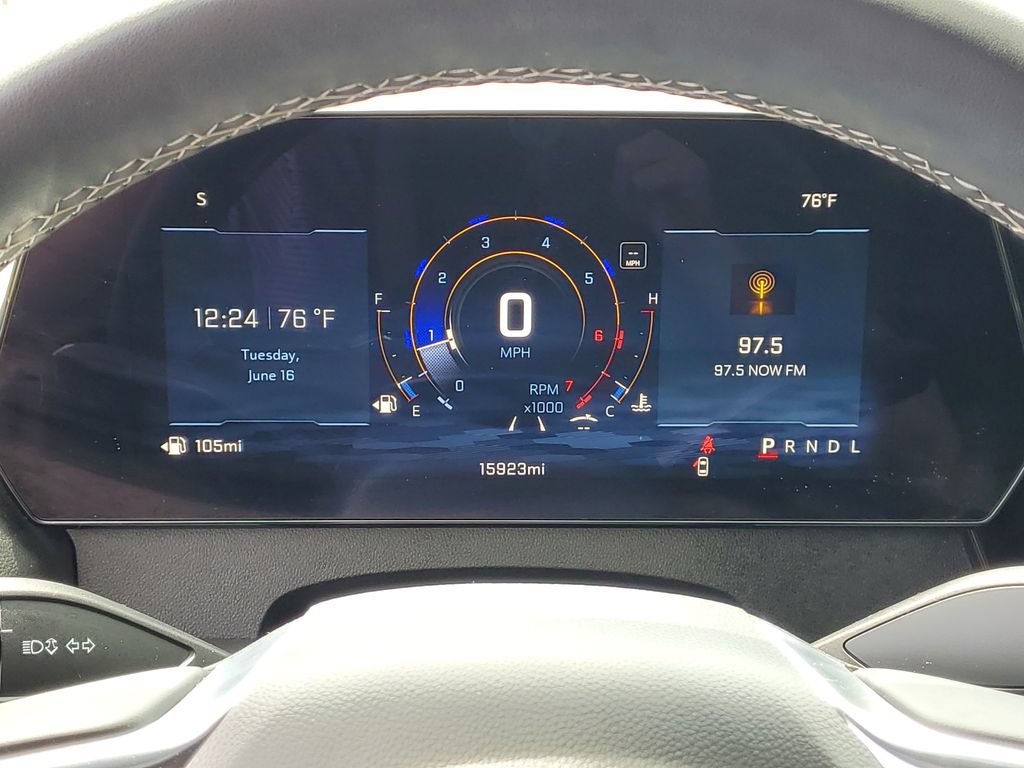 Used 2025 Chevrolet Traverse LT w/ Driver Confidence Package FWD image 12