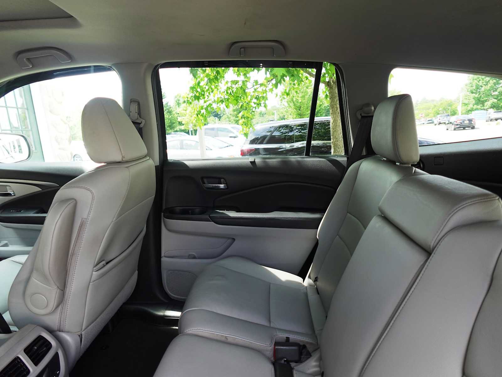 Used 2020 Honda Pilot EX-L image 27