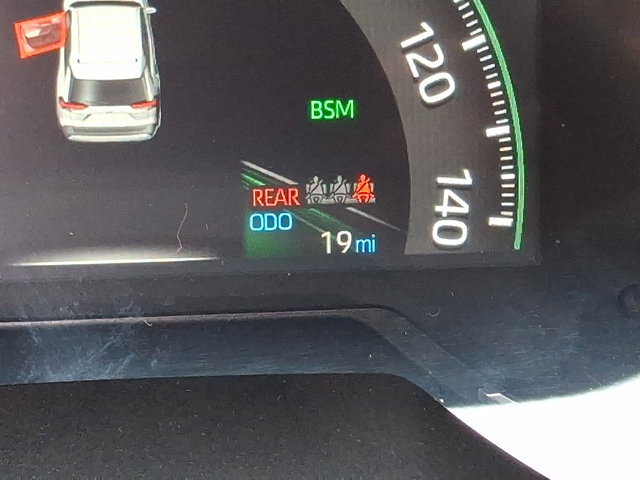 Certified 2025 Toyota RAV4 XLE w/ Convenience Package image 21