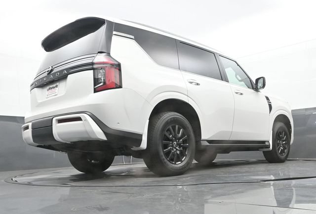 Used 2025 Nissan Armada SV AWD/4WD image 11