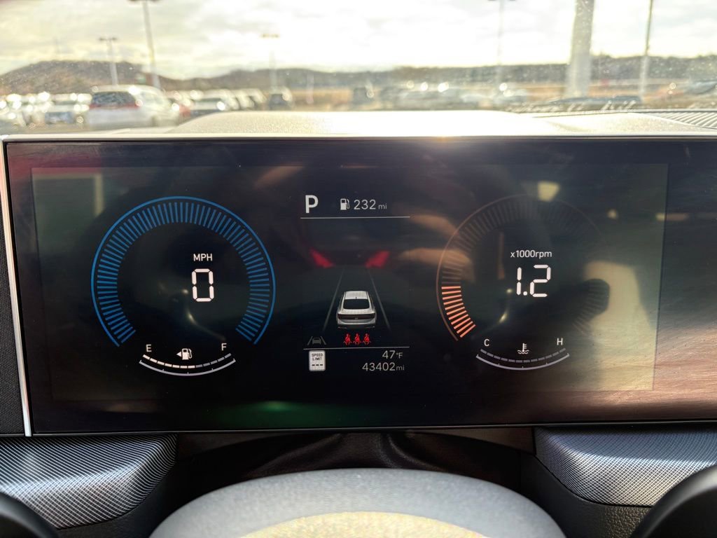 Used 2025 Hyundai Sonata SEL FWD image 18