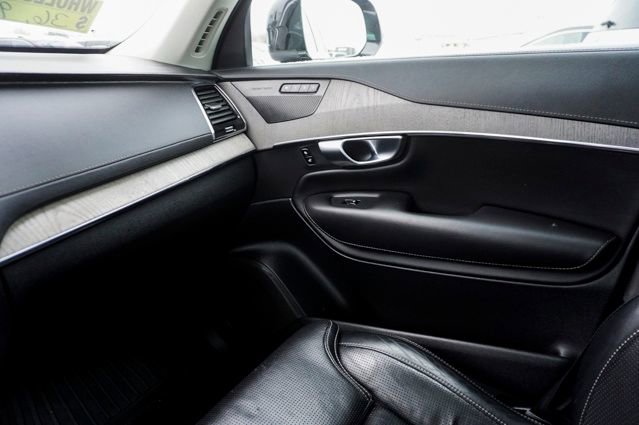 Used 2022 Volvo XC90 T6 Inscription w/ Advanced Package image 33