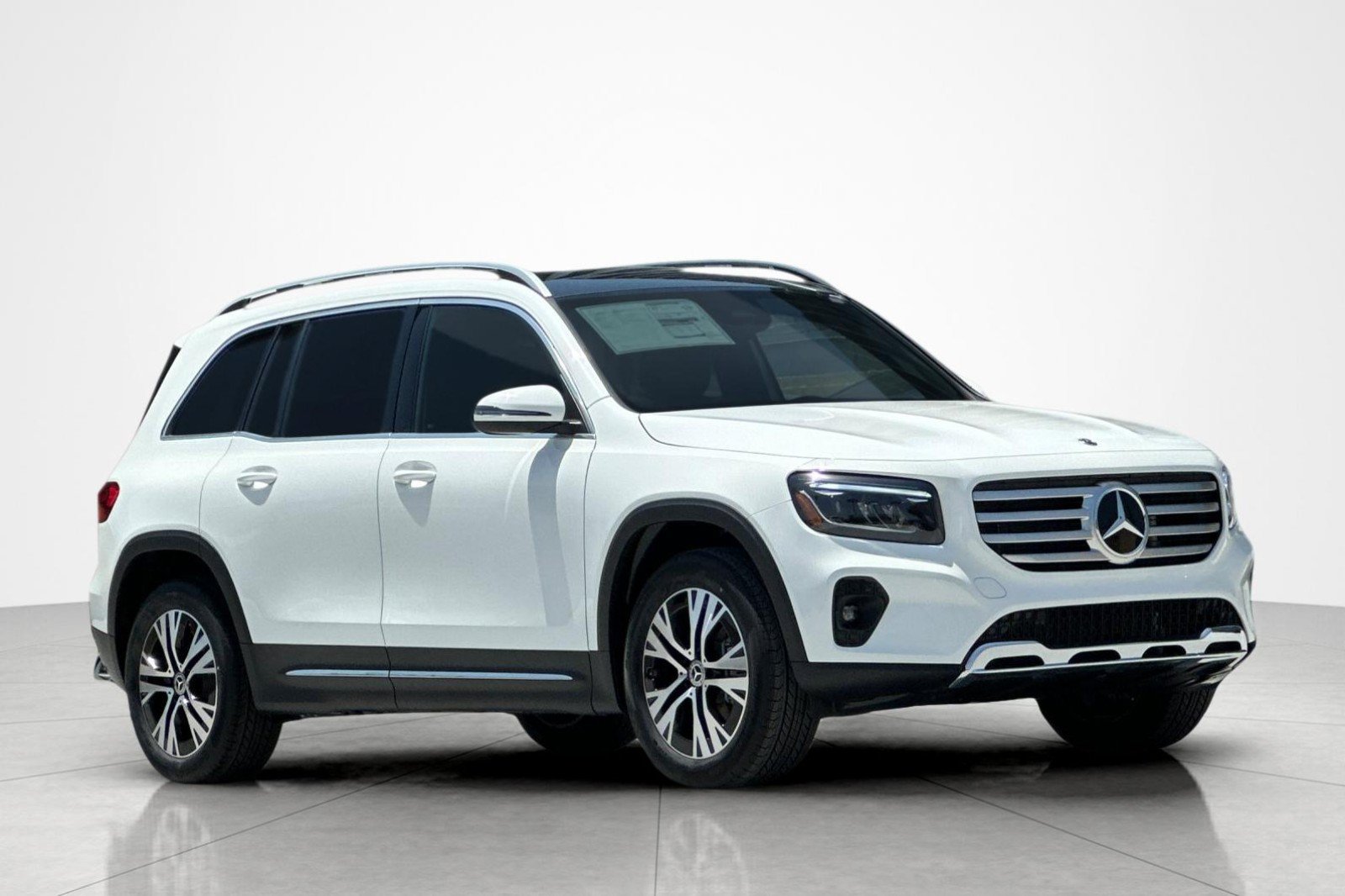 New 2025 Mercedes-Benz GLB 250 4MATIC image 7