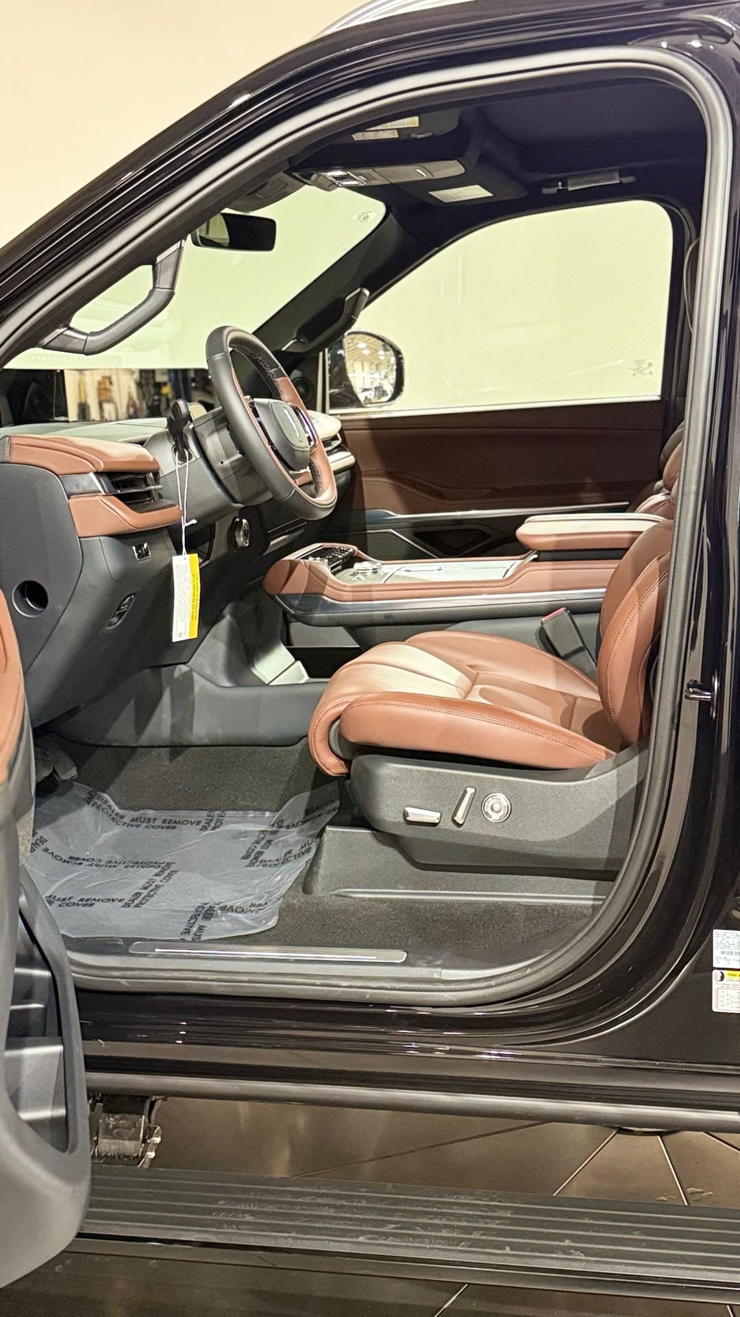 New 2026 Lincoln Navigator L Reserve image 40