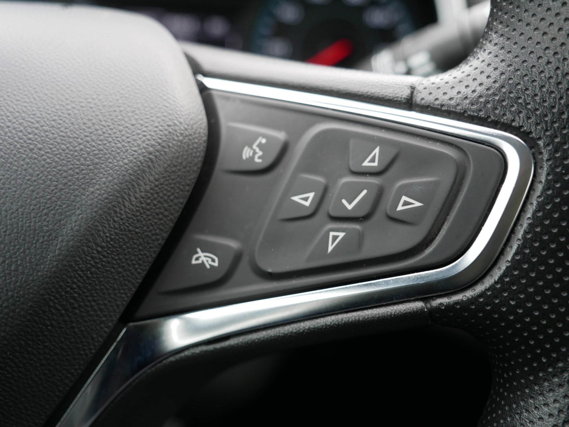 Used 2024 Chevrolet Malibu LT image 29