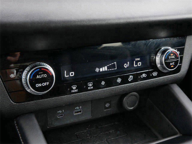 Used 2024 Mitsubishi Outlander SE image 21