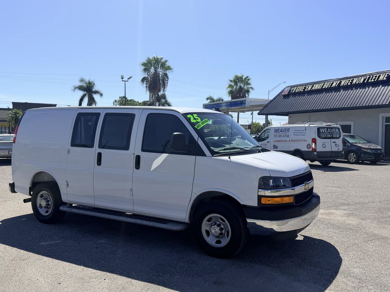 Used 2025 Chevrolet Express 2500 w/ Driver Convenience Package RWD image 1